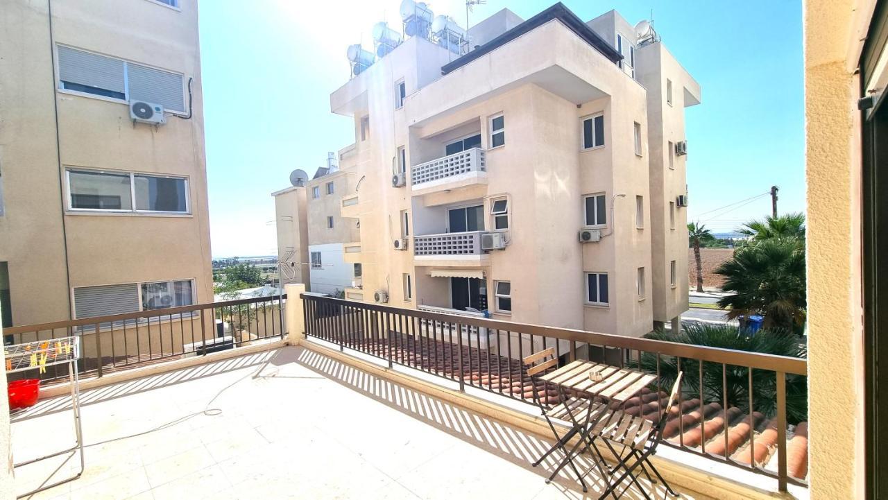 Cozy Beach Apt, Near Airport With 100Mbit Internet ลาร์นาคา ภายนอก รูปภาพ